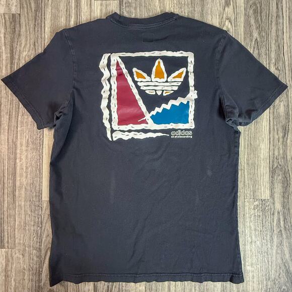 Adidas Skateboarding Graphic Tee Black Medium Trefoil Mountain Retro Logo - Picture 1 of 7